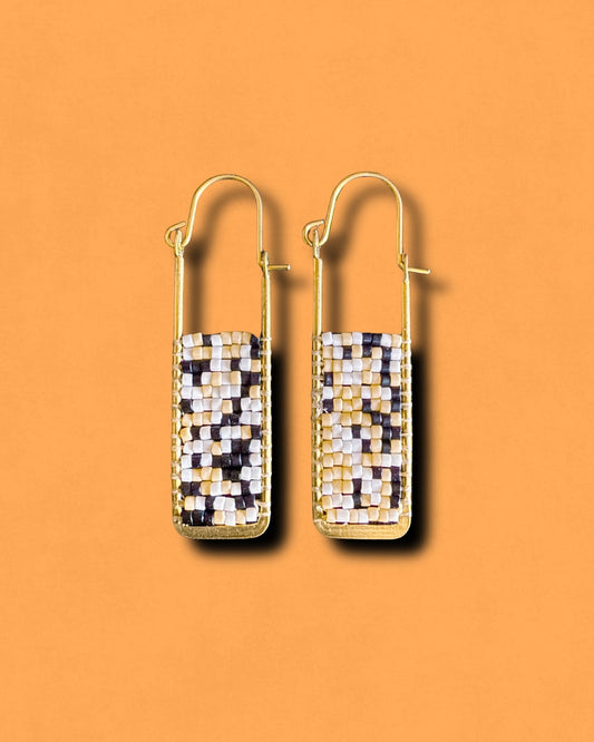 Neutrals - pixelated rectangle frame